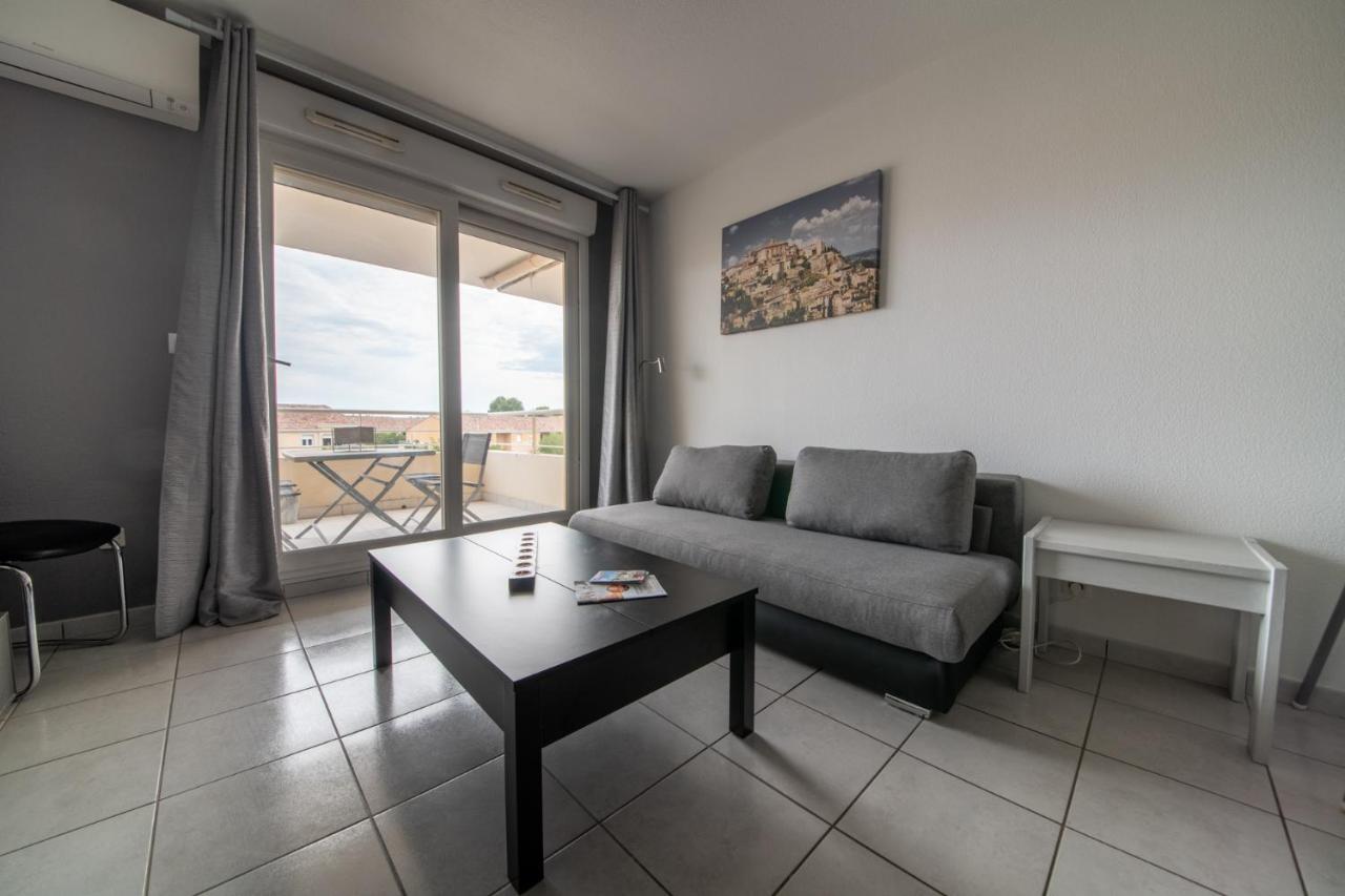 Appt De Charme Avec Grand Balcon Proche Avignon Wifi Gratuit Daire Monteux Dış mekan fotoğraf