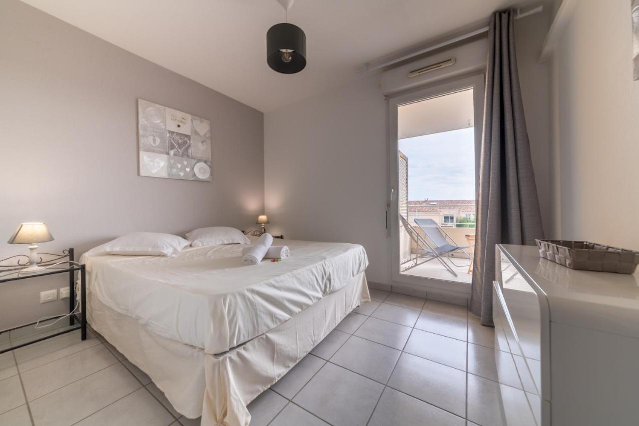 Appt De Charme Avec Grand Balcon Proche Avignon Wifi Gratuit Daire Monteux Dış mekan fotoğraf